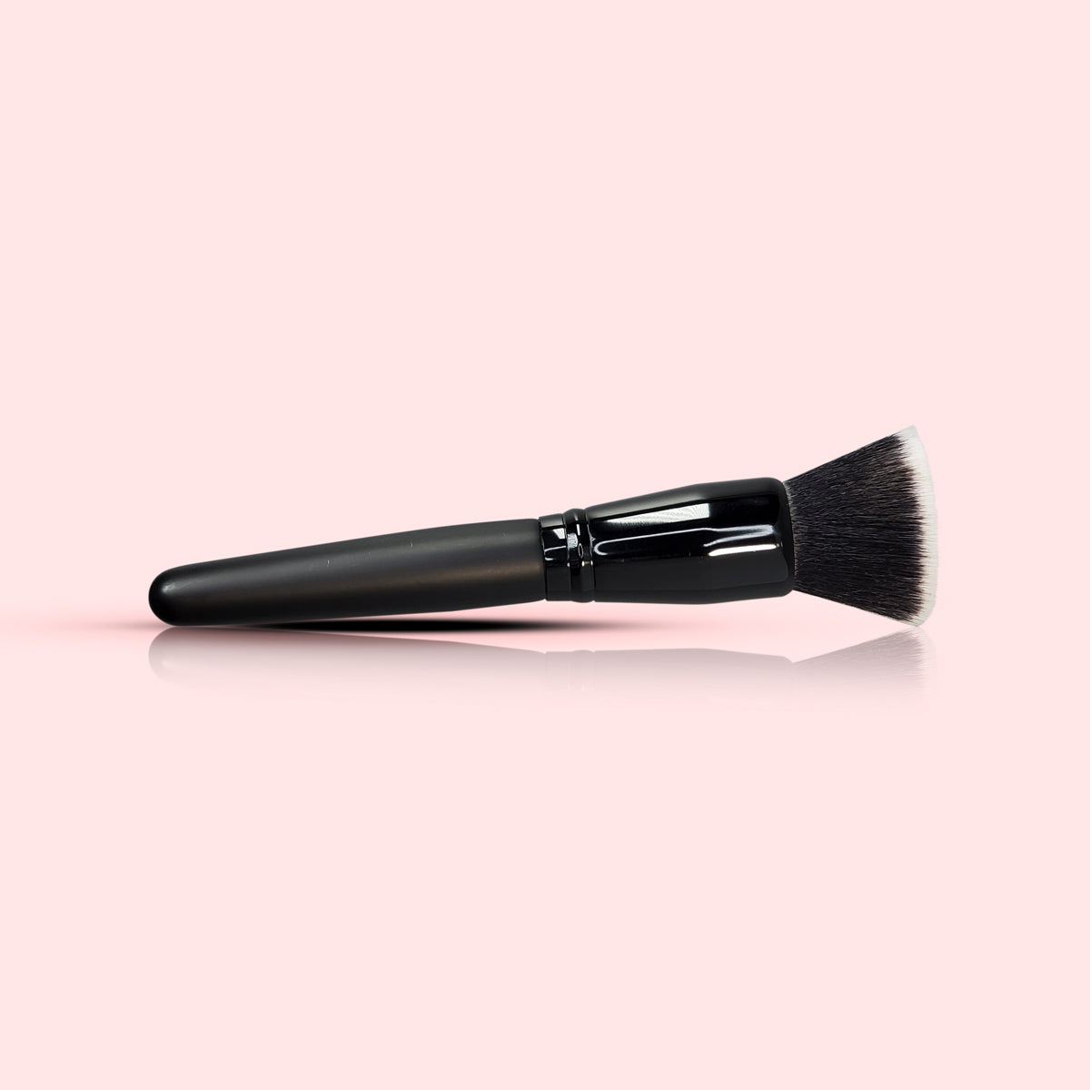 Flat Top Foundation Brush